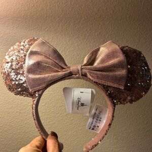 Minnie Mouse Sequined Ear Headband for Adults – Rose Gold